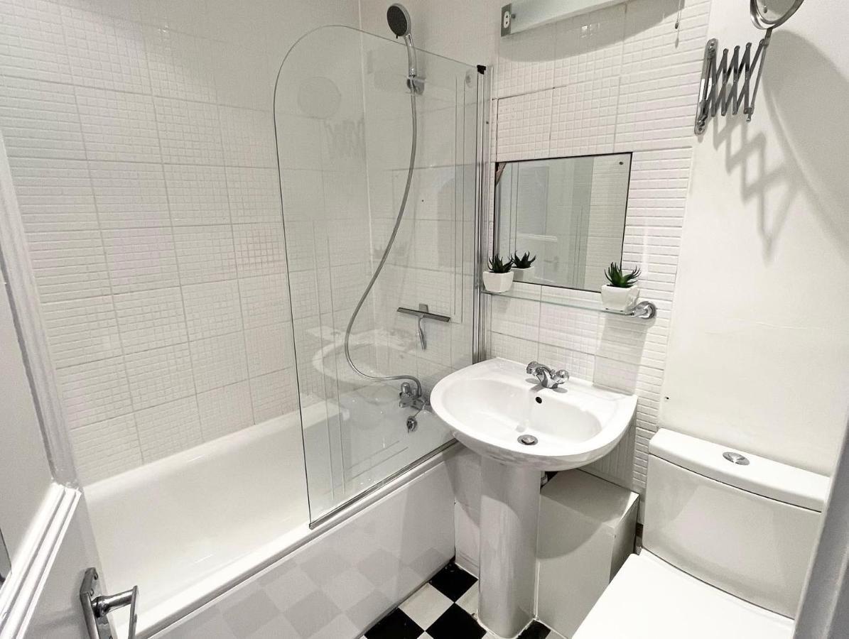 Lovely Apartment In London Victoria エクステリア 写真
